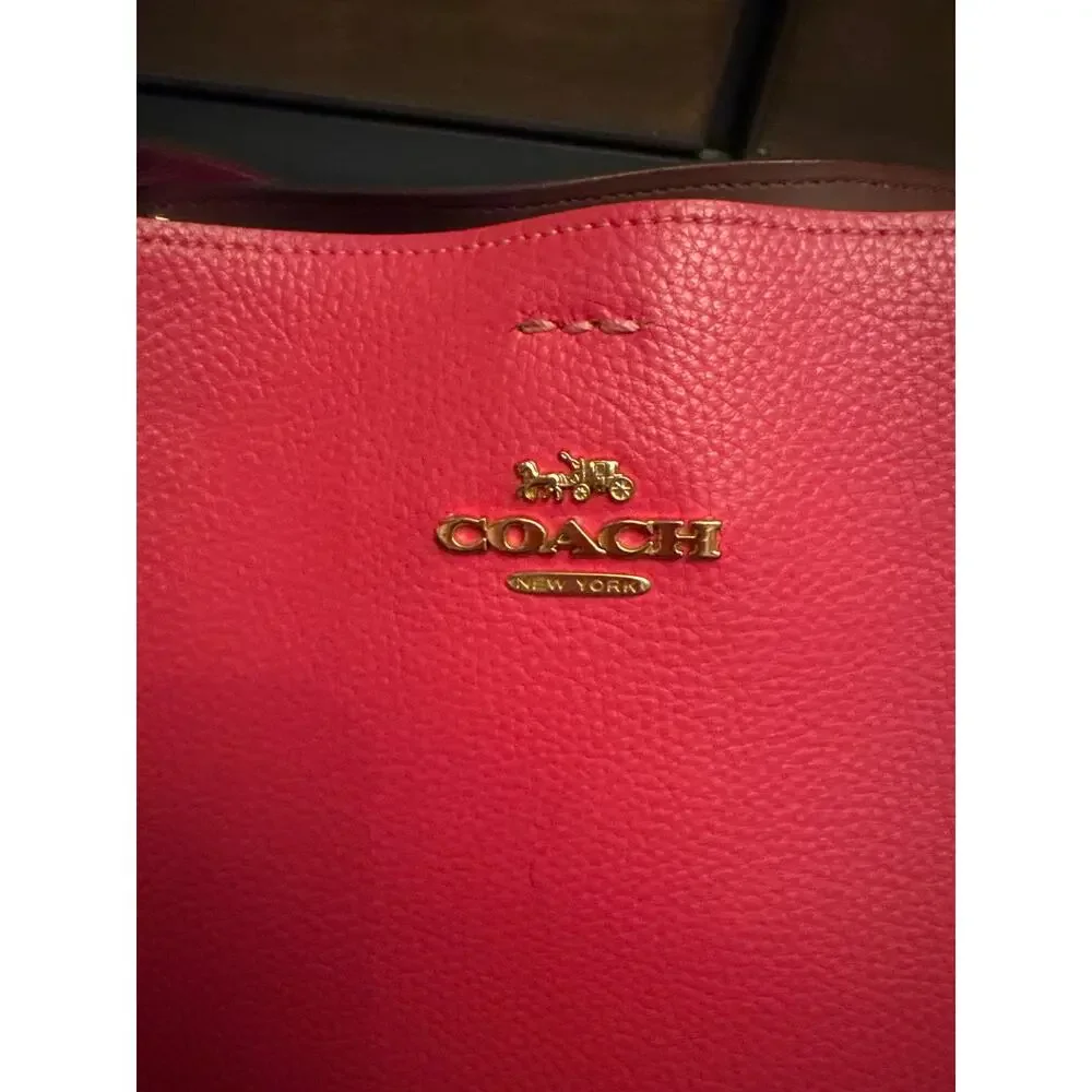 Dark Pink Strawberry Coach Bucket bag - Picture 5 of 13